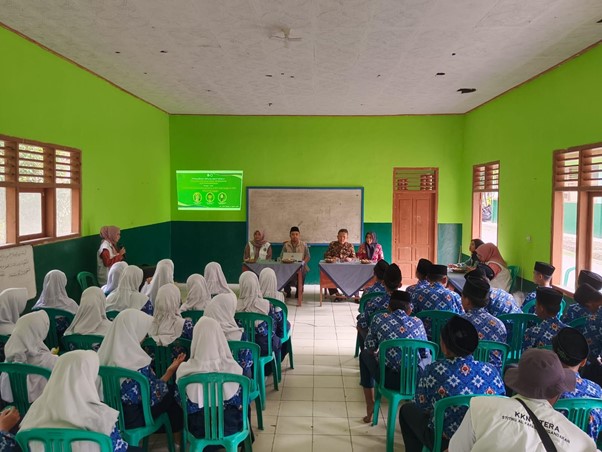 KKN LITERA Desa Parakanmanggu 2024